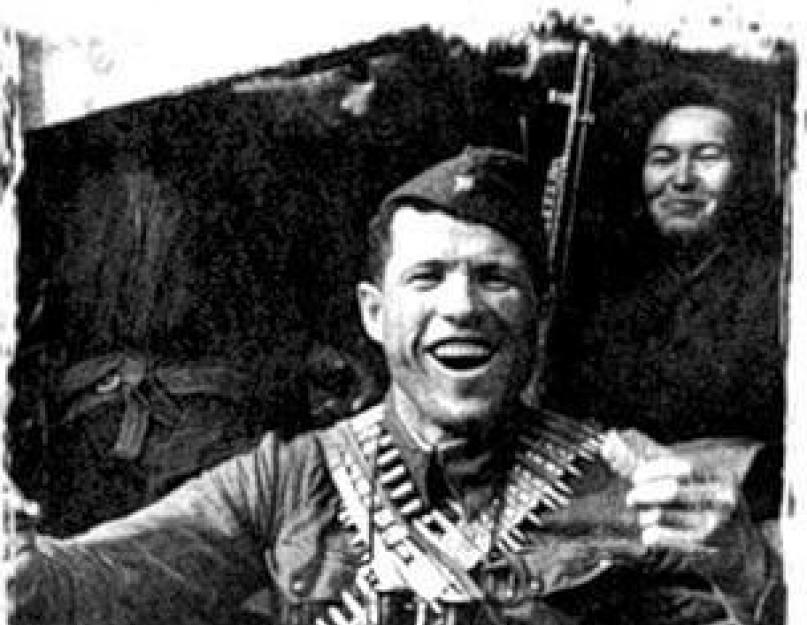 Рядовой овчаренко герой советского союза история. Герои страны